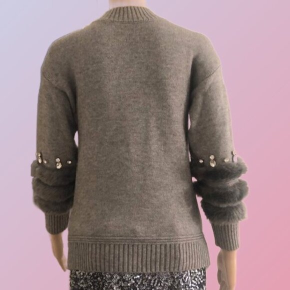 CLICHE Rhinestone and Fuzzy Faux Fur Embellished Cuffs Gray Sweater SIZE S - Picture 3 of 4